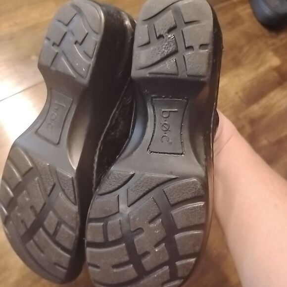 BOC BORN CONCEPT CLOGS EMBOSSED PAISLEY LEATHER SHOES - Picture 8 of 10